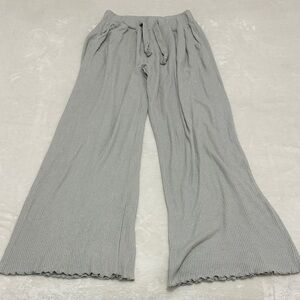 Ocean Drive Light Gray Ribbed Knitwear